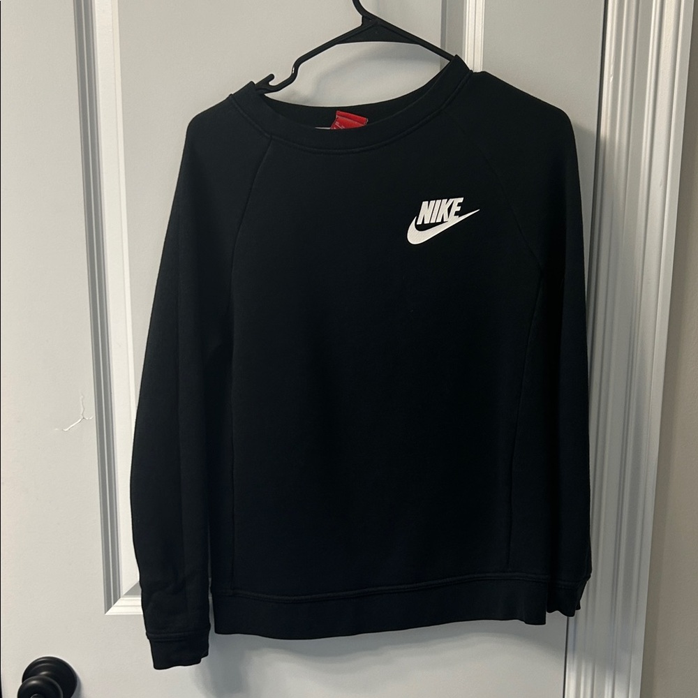 Nike Black Crewneck Sweatshirt
